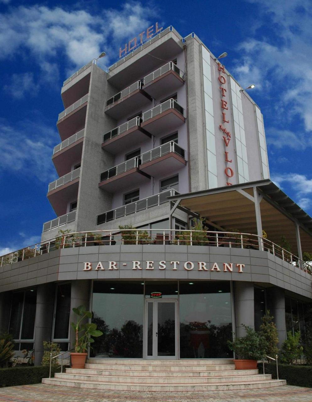 Hotel Vlora 3*